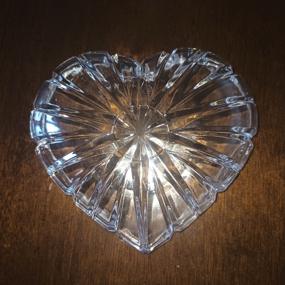 Heart Shaped Trinket Dish - Picture 3 of 3